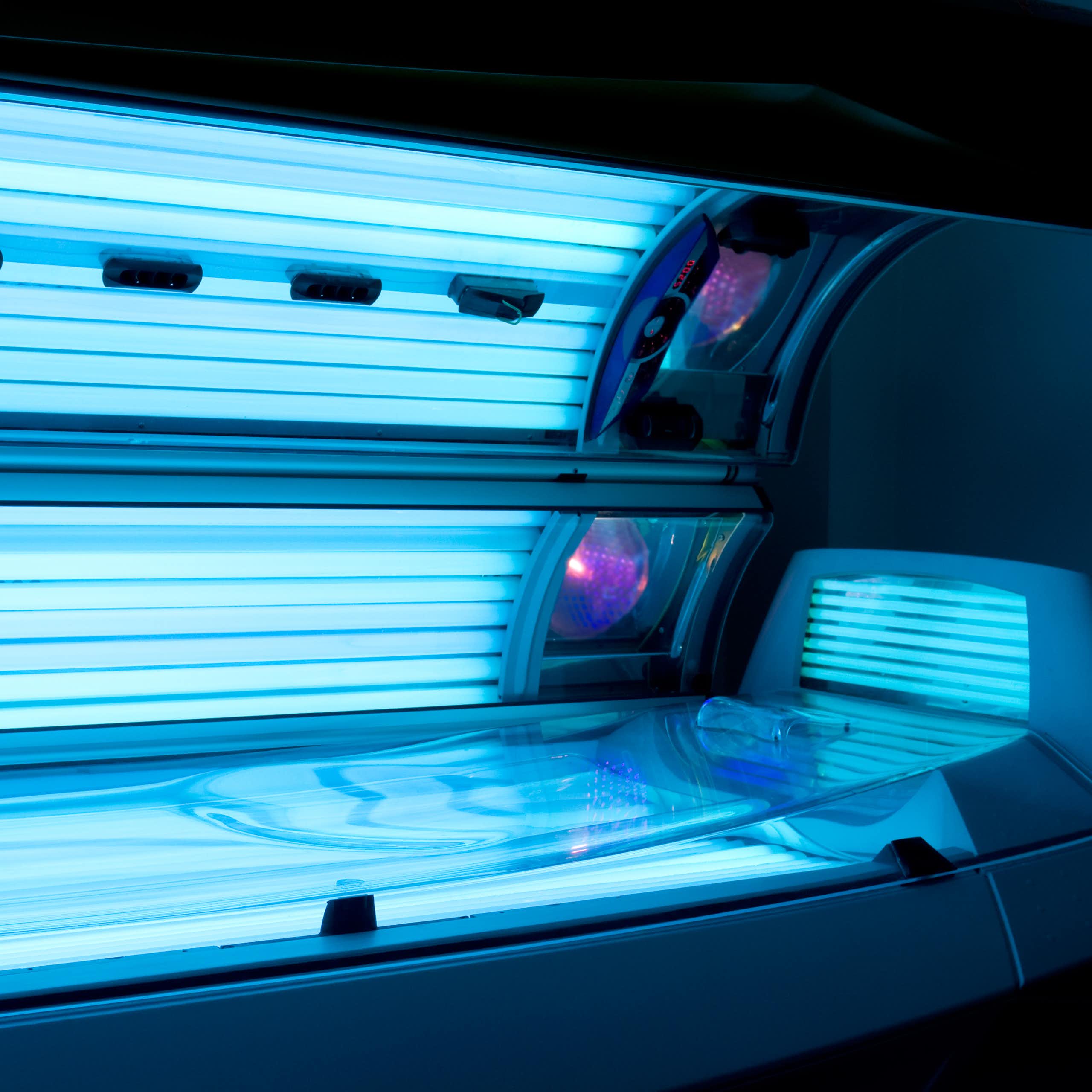 Cabine de bronzage ouverte