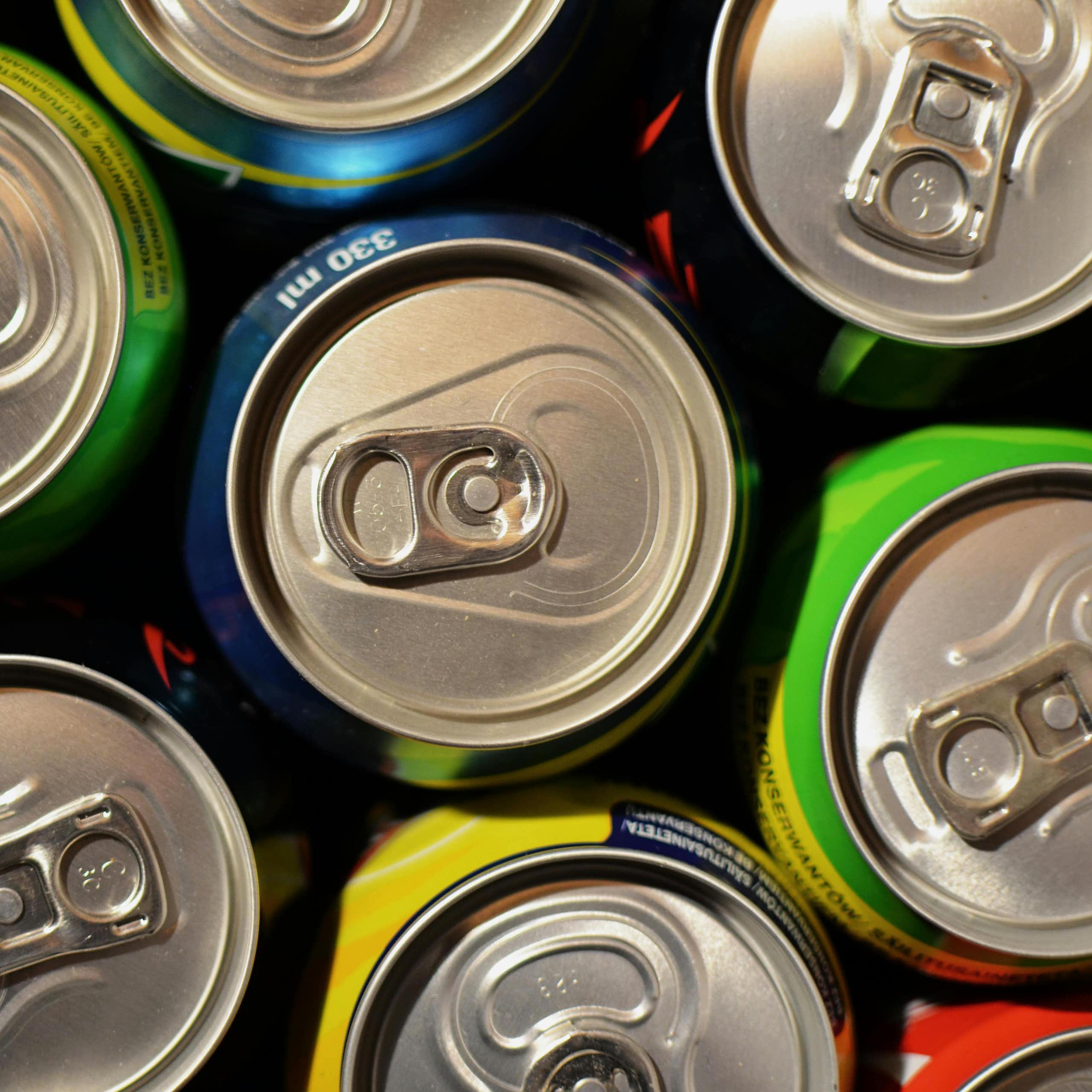 Cheeky diet soft drink getting you through the work day? Here’s what that may mean for your health