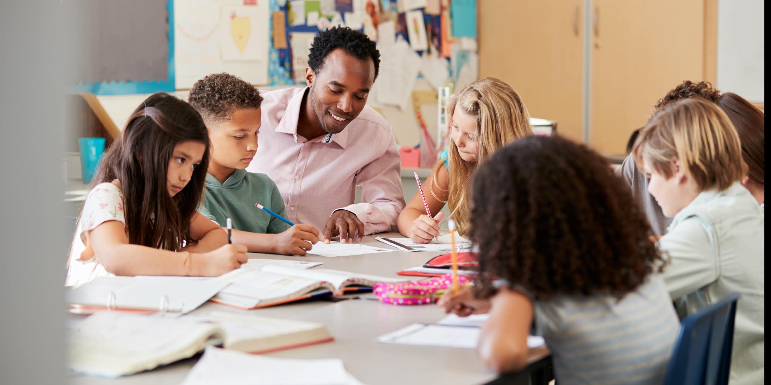 ¿Cómo pueden los maestros educar basándose en evidencias?