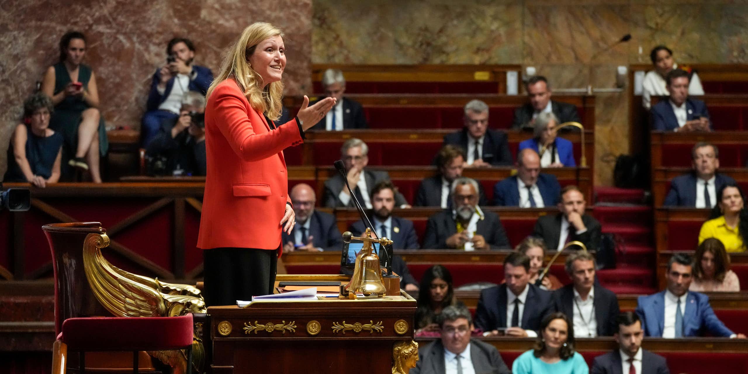 Cenário pós-eleição na França é de paralisação política e incerteza