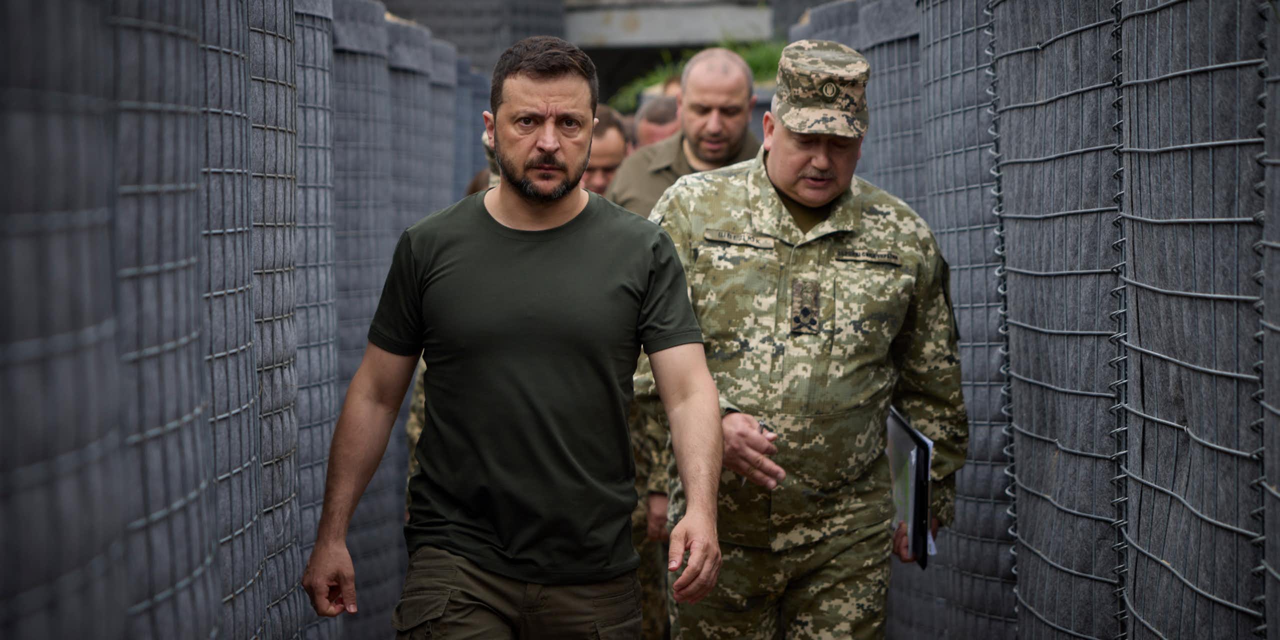 Ukrainian president Volodymyr Zelensky leads his troops through an underground tunnel.